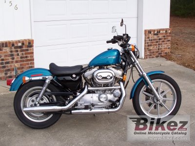 1995 Harley-Davidson 883 Sportster Standard photo